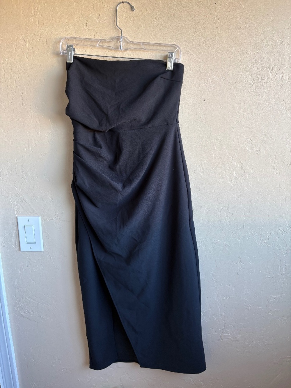 Abercrombie & Fitch Strapless Black Dress - Size Med